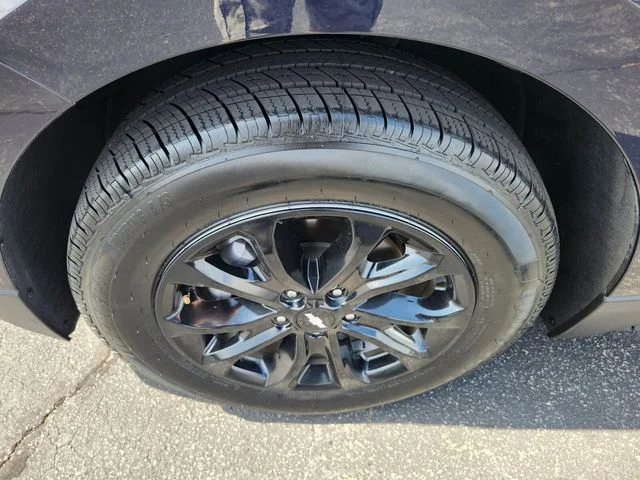 Used 2021 Blue Chevrolet LS image 26