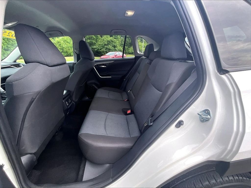 Used 2025 White Toyota XLE image 15