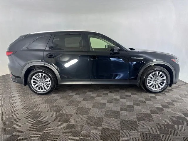 Used 2025 Black Mazda 3.3 Turbo Preferred image 4