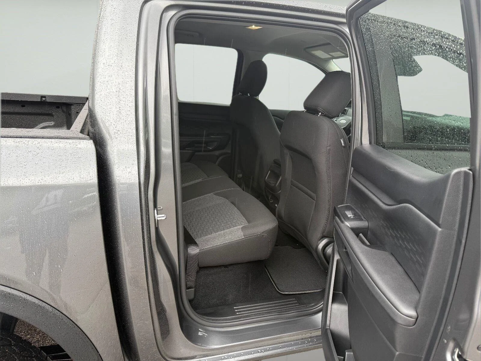 Used 2026 Carbonized Gray Metallic Ford XL image 11