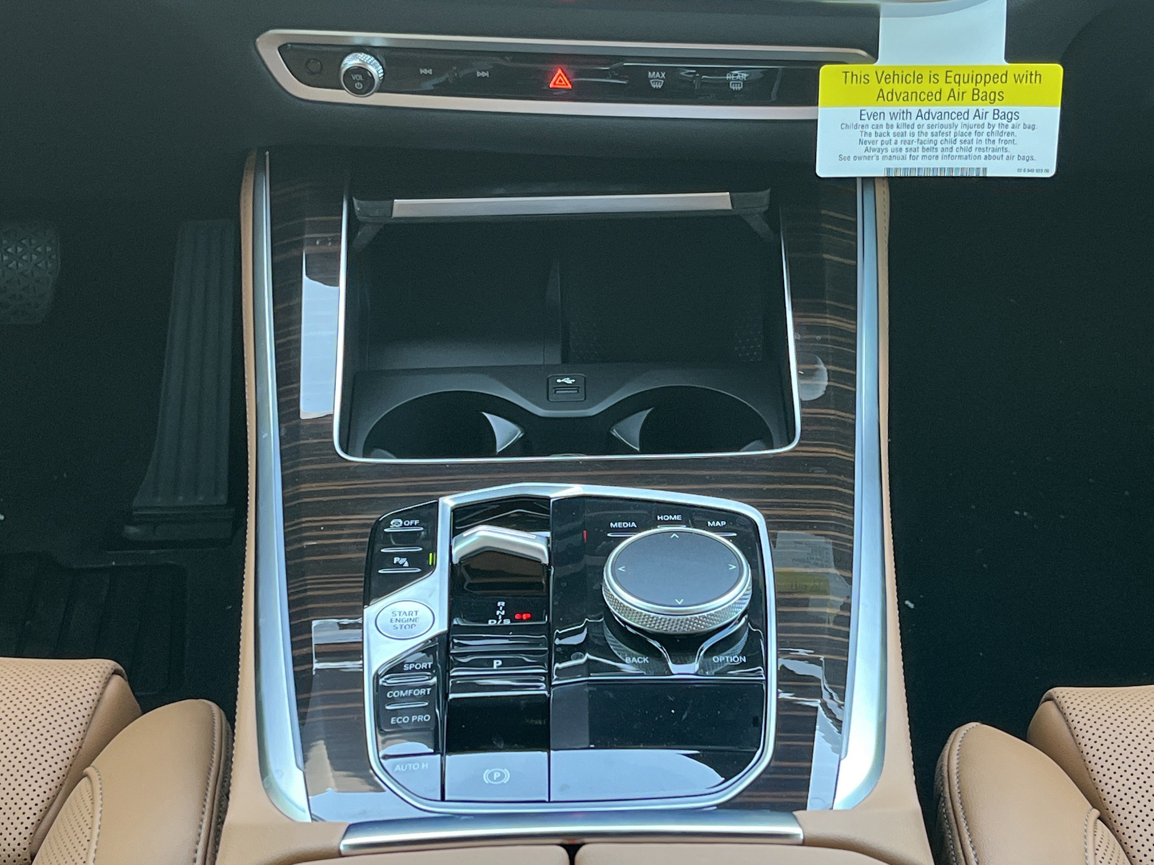 New 2026 Alpine White BMW sDrive40i image 8