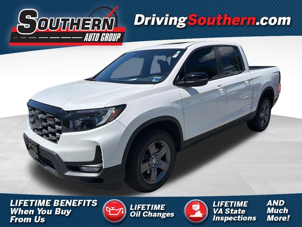 Used 2024 White Honda TrailSport image 1