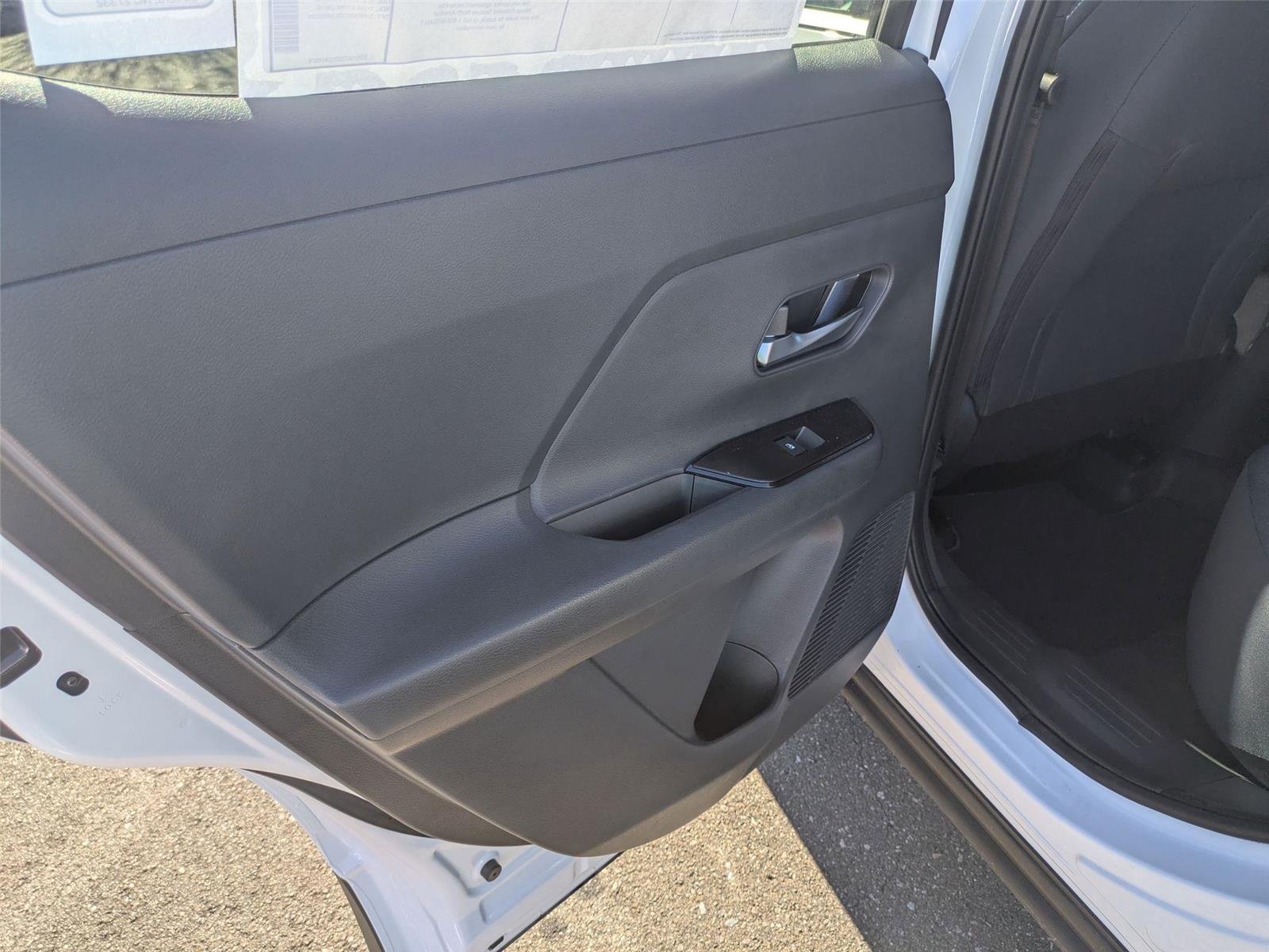 2026 Nissan KICKS SV - Photo 25