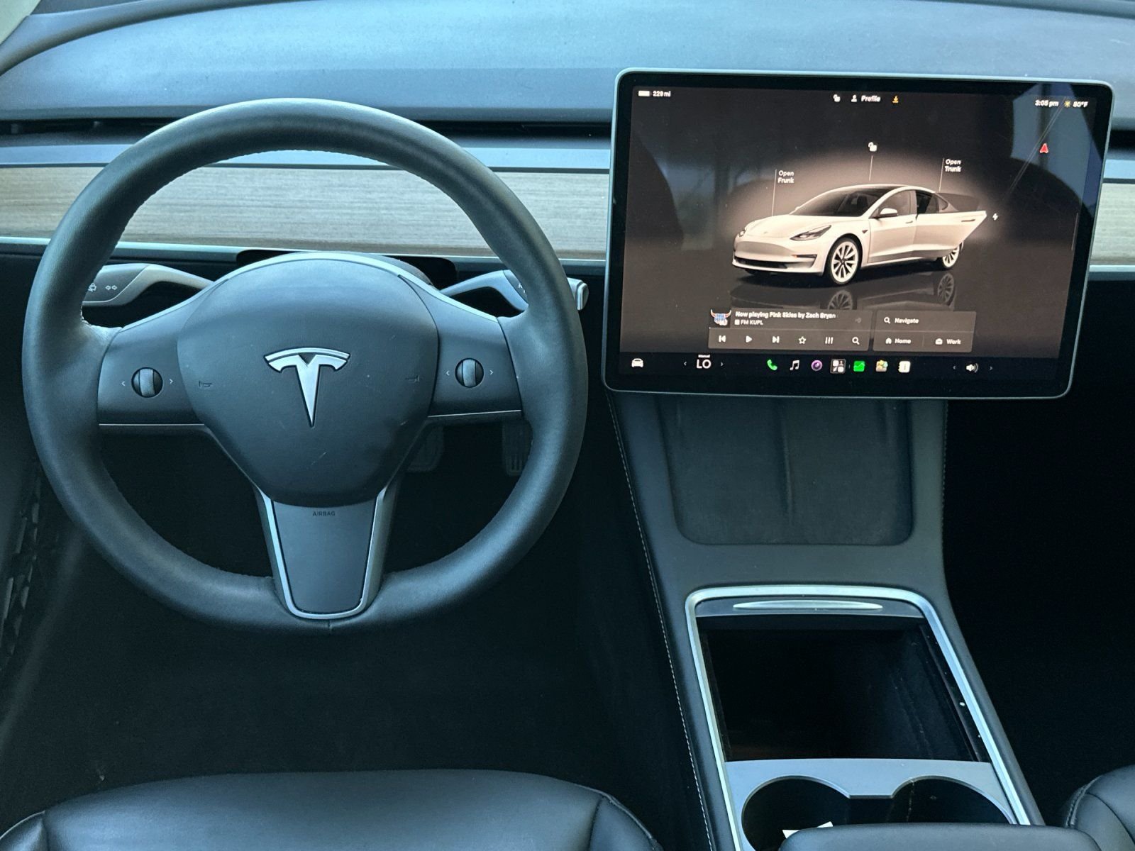 Used 2022 White Tesla Base image 12