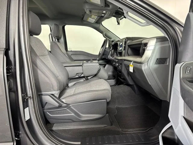 New 2026 Carbonized Gray Metallic Ford XL image 4
