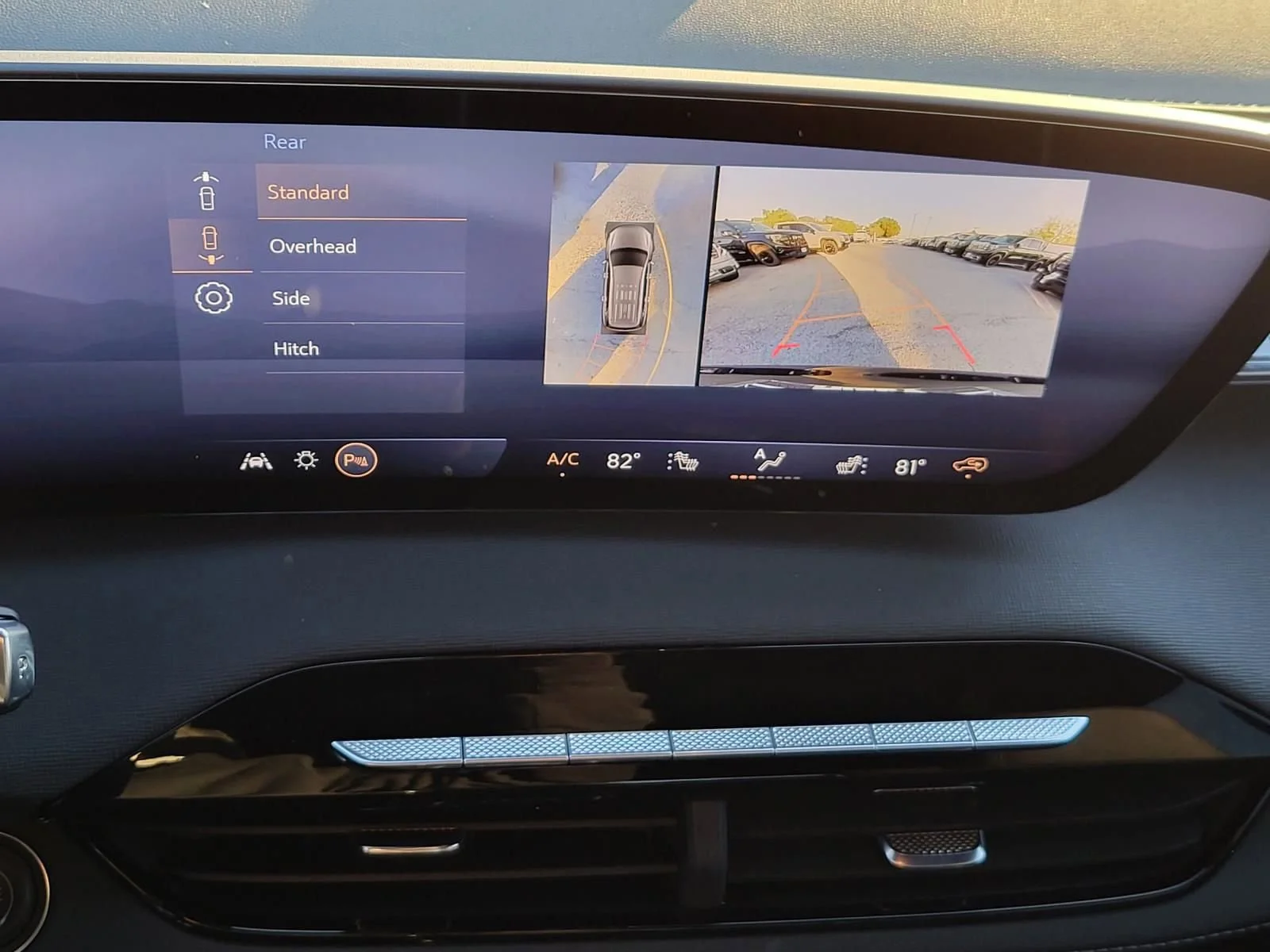 2026 Buick Enclave Preferred - Photo 10