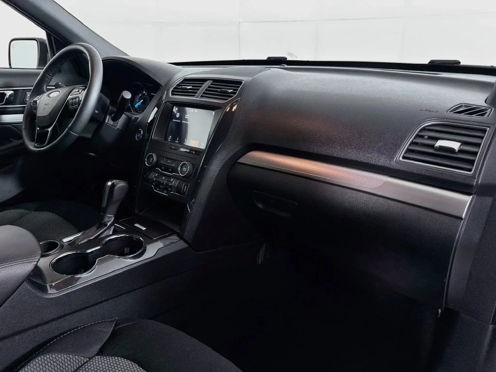Used 2019 White Ford XLT image 36