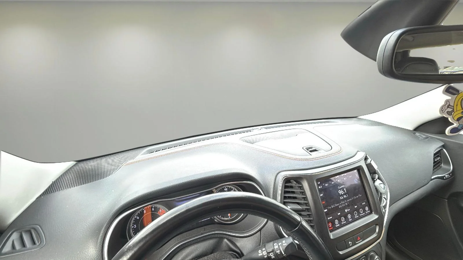 2020 Jeep Cherokee Trailhawk - Photo 6