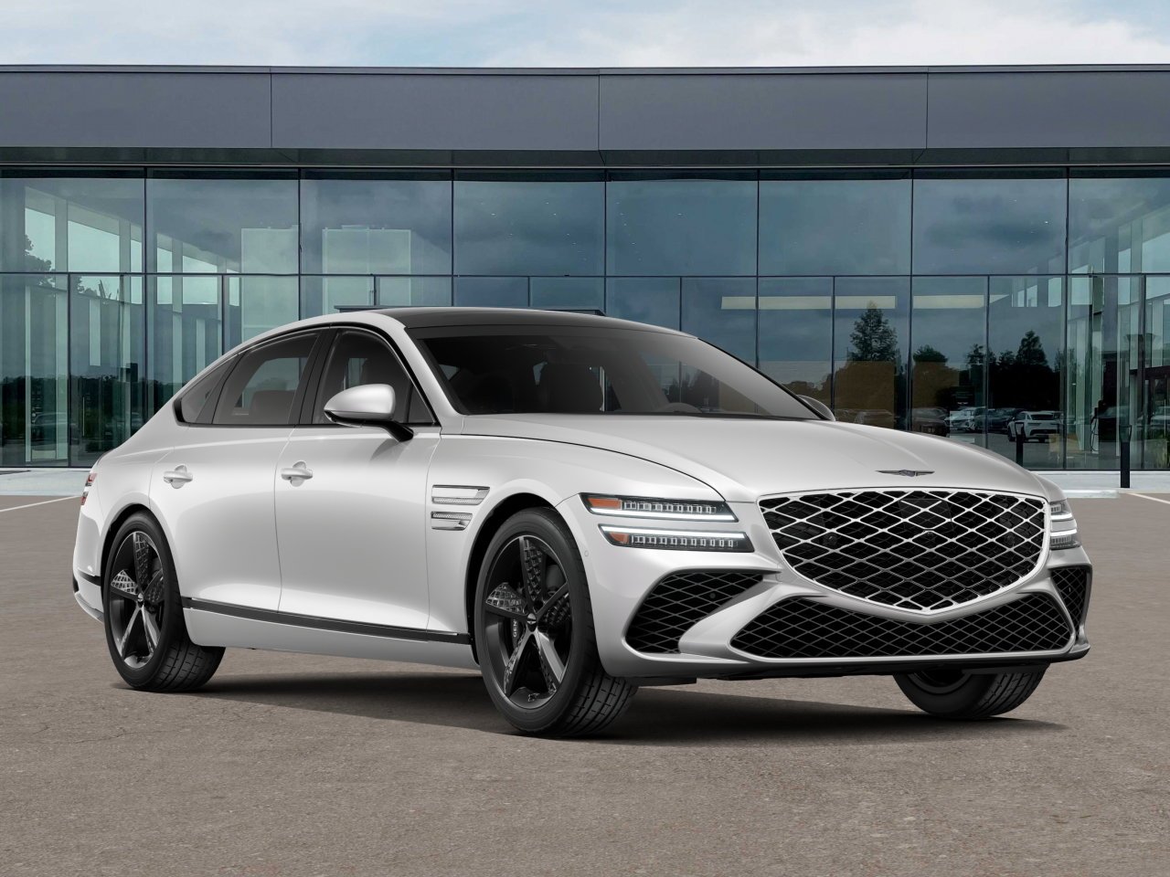 New 2026 Uyuni White Genesis 2.5T SPORT PRESTIGE image 2
