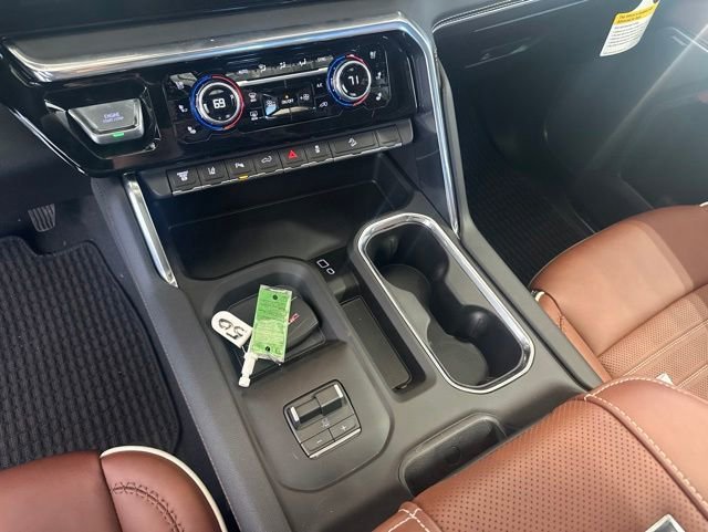 2026 GMC Sierra 2500HD Denali Ultimate - Photo 15