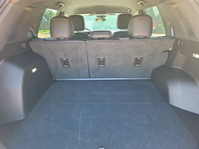 Used 2026 Riverstone Metallic GMC Elevation image 5