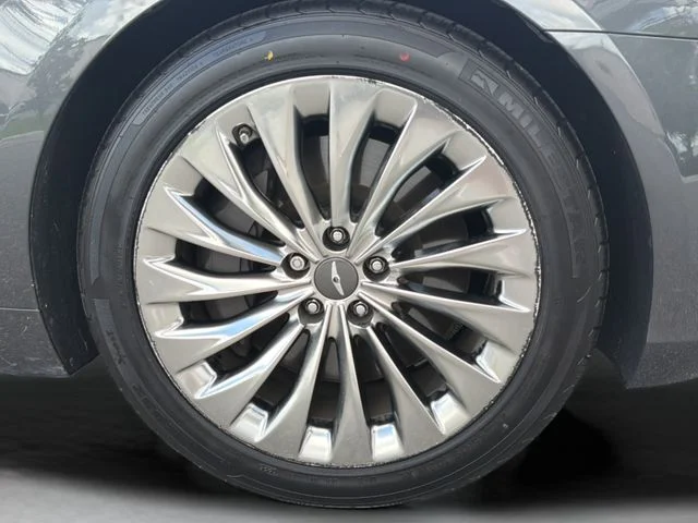Used 2019 Gray Genesis 3.3T Premium image 28