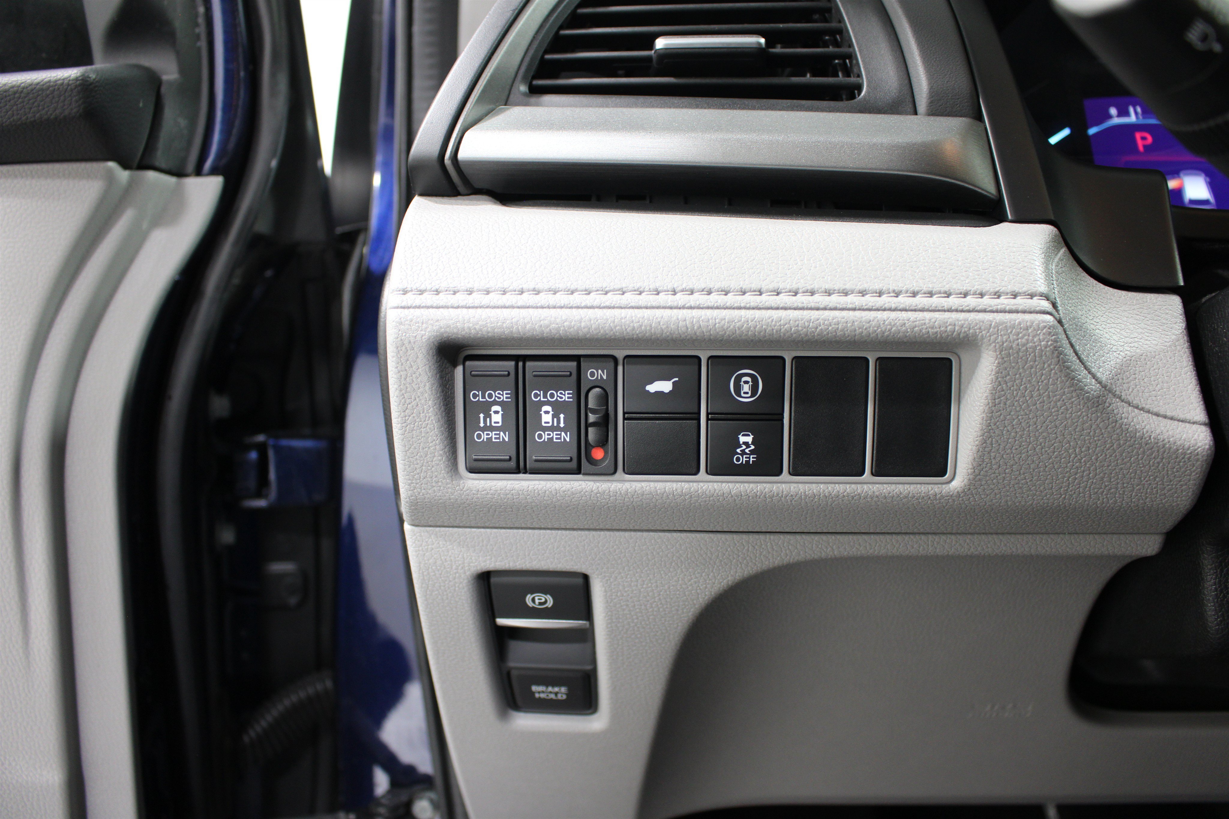 Used 2024 Blue Honda EX-L image 9