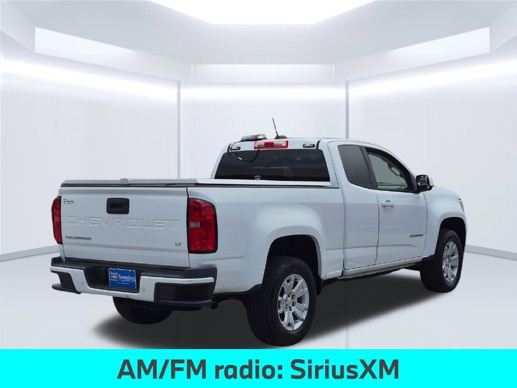Used 2022 White Chevrolet LT image 6