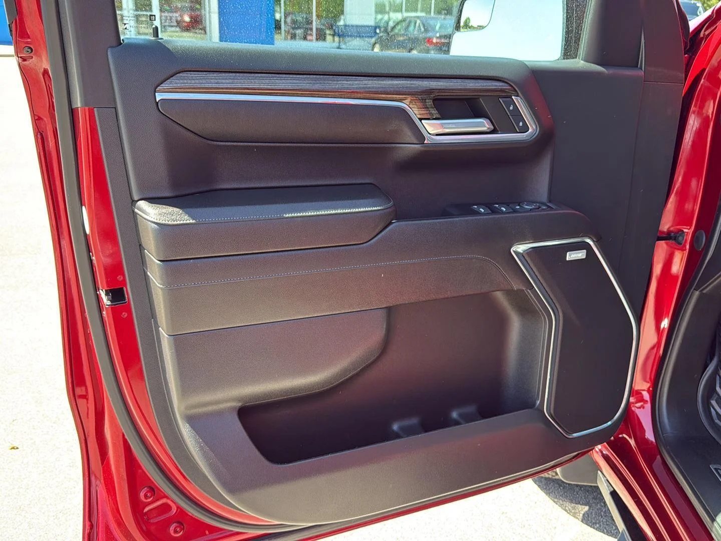 Used 2023 Radiant Red Tintcoat Chevrolet RST image 21