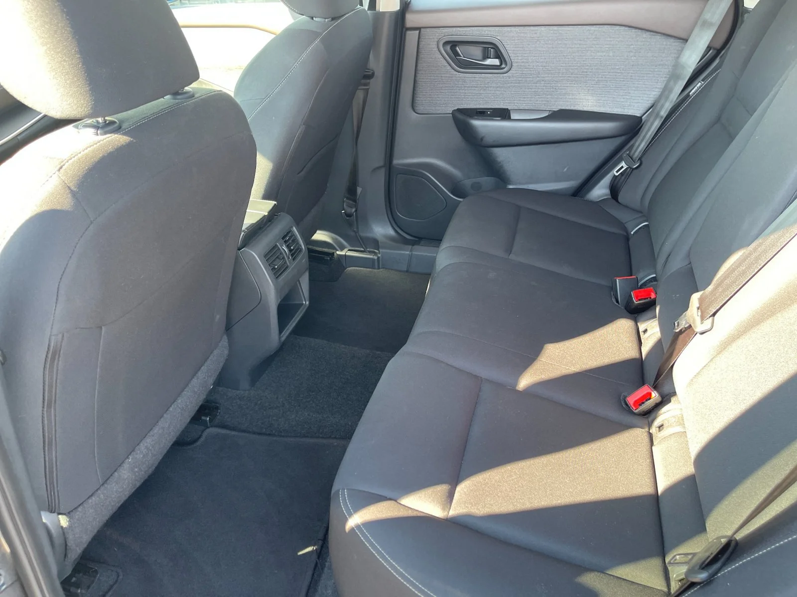 Used 2023 Gray Nissan S image 14
