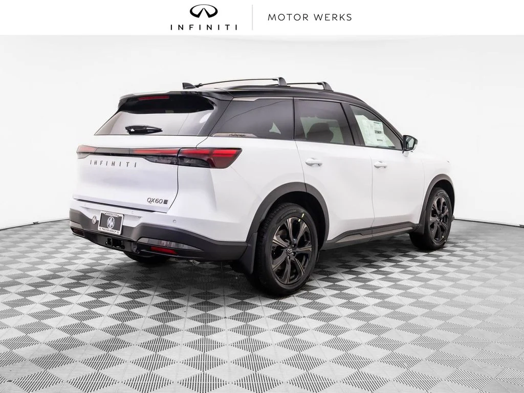 New 2027 2T RAD WHT INFINITI Autograph AWD image 5