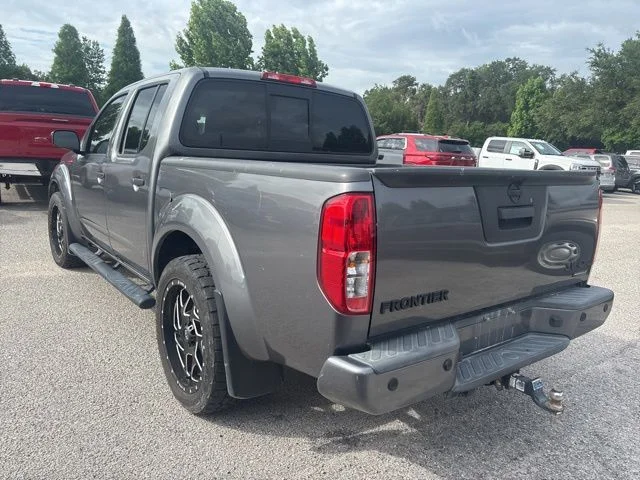 Used 2021 Gray Nissan SV image 7