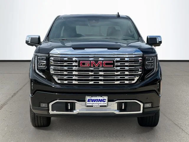 Used 2026 Onyx Black GMC Denali image 2