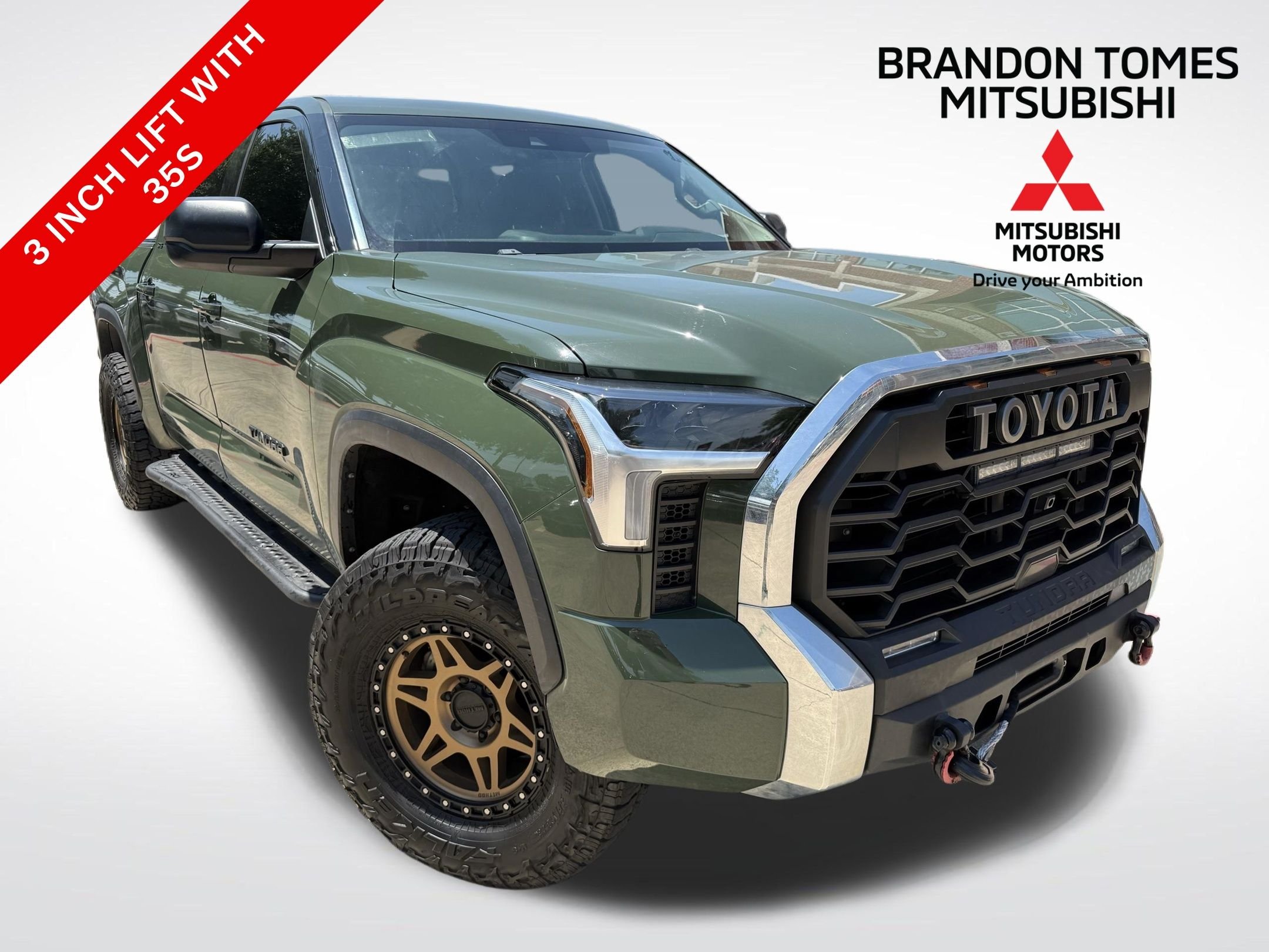 2023 Toyota Tundra SR5 3.4L 4WD CrewMax 5.5' Bed's photo
