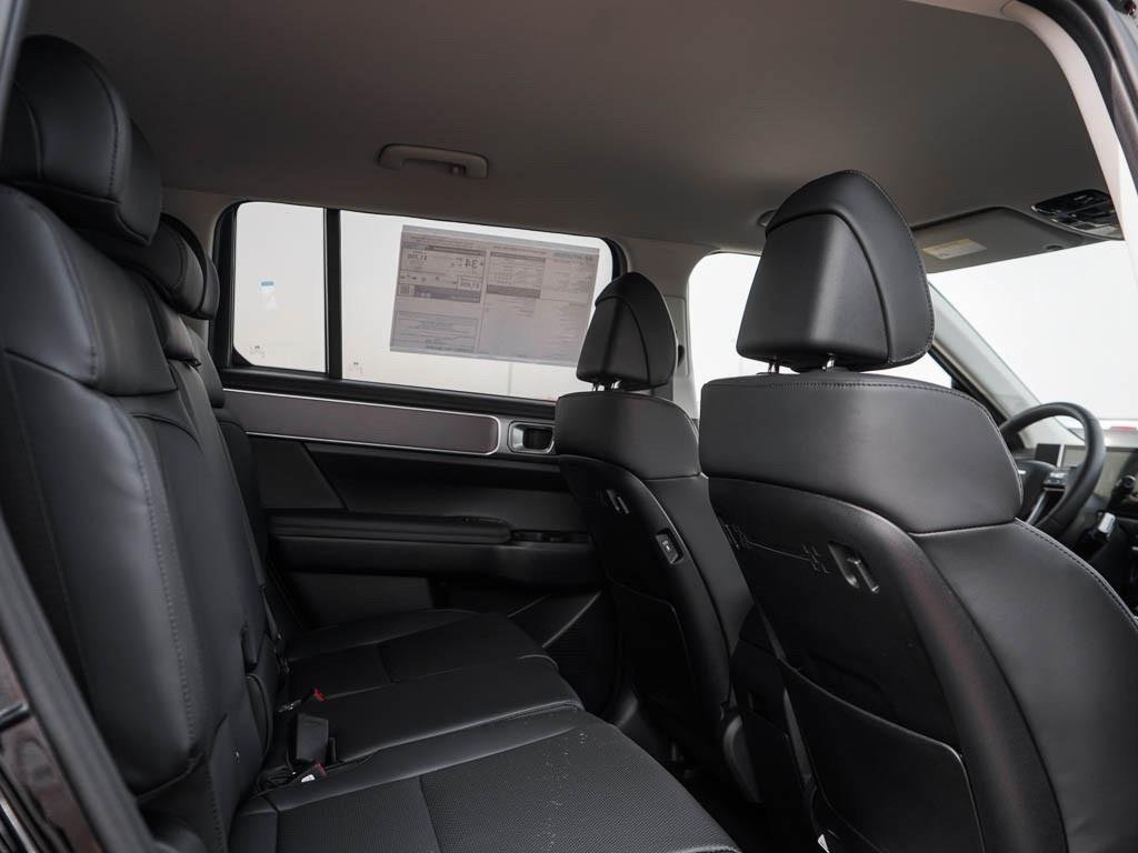 New 2026 Phantom Black Hyundai SEL AWD image 40