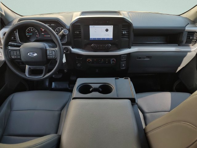 Used 2023 White Ford XL image 9