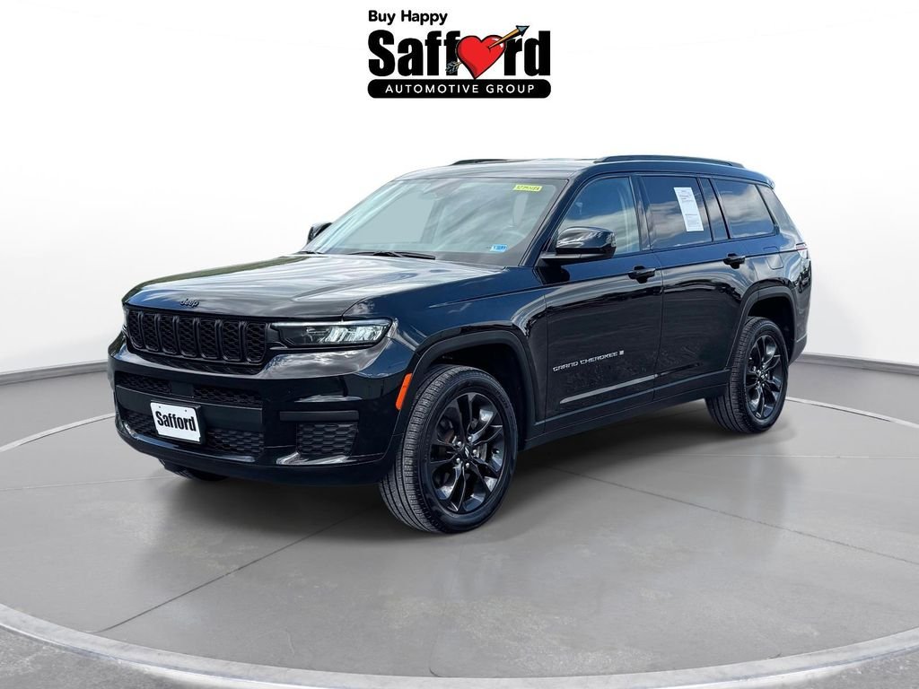 Used 2021 Black Jeep Laredo image 1