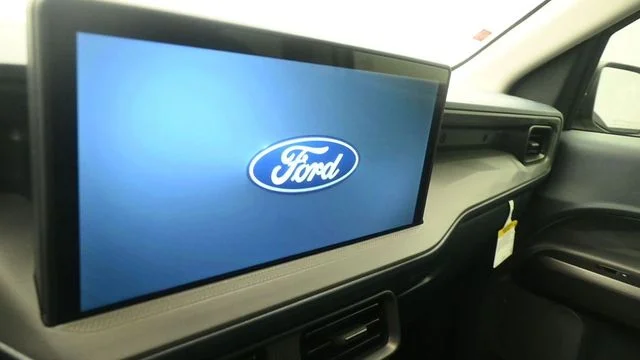 Certified Used 2025 Desert Sand Ford XL image 16