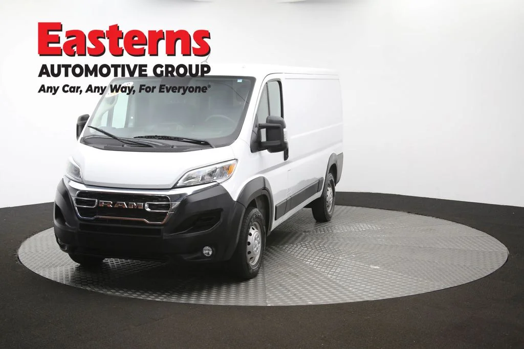 Used 2023 White Ram Base image 51
