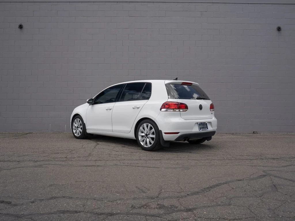 Used 2011 White Volkswagen TDI image 3