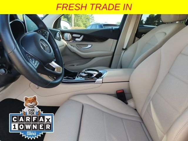 Used 2019 White Mercedes-Benz GLC 300 image 10