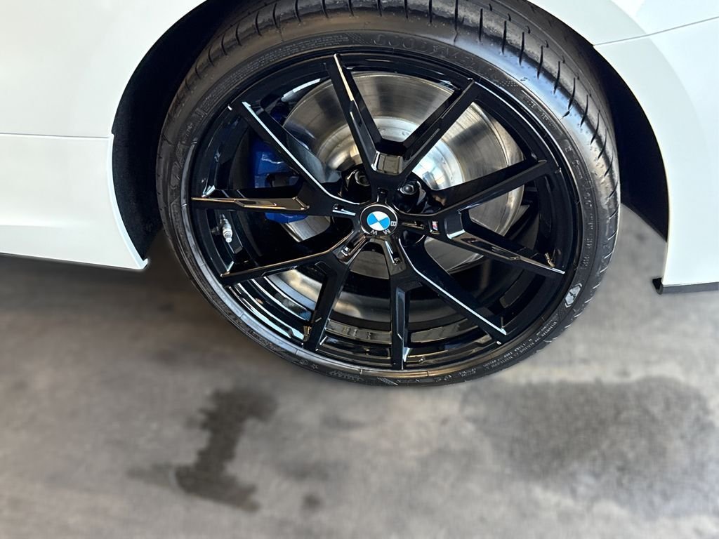 2026 BMW 8 Series 840i - Photo 14
