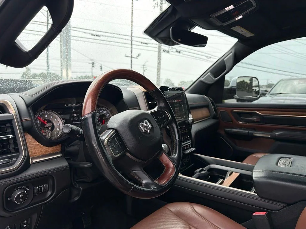 Used 2019 White Ram Laramie Longhorn image 33