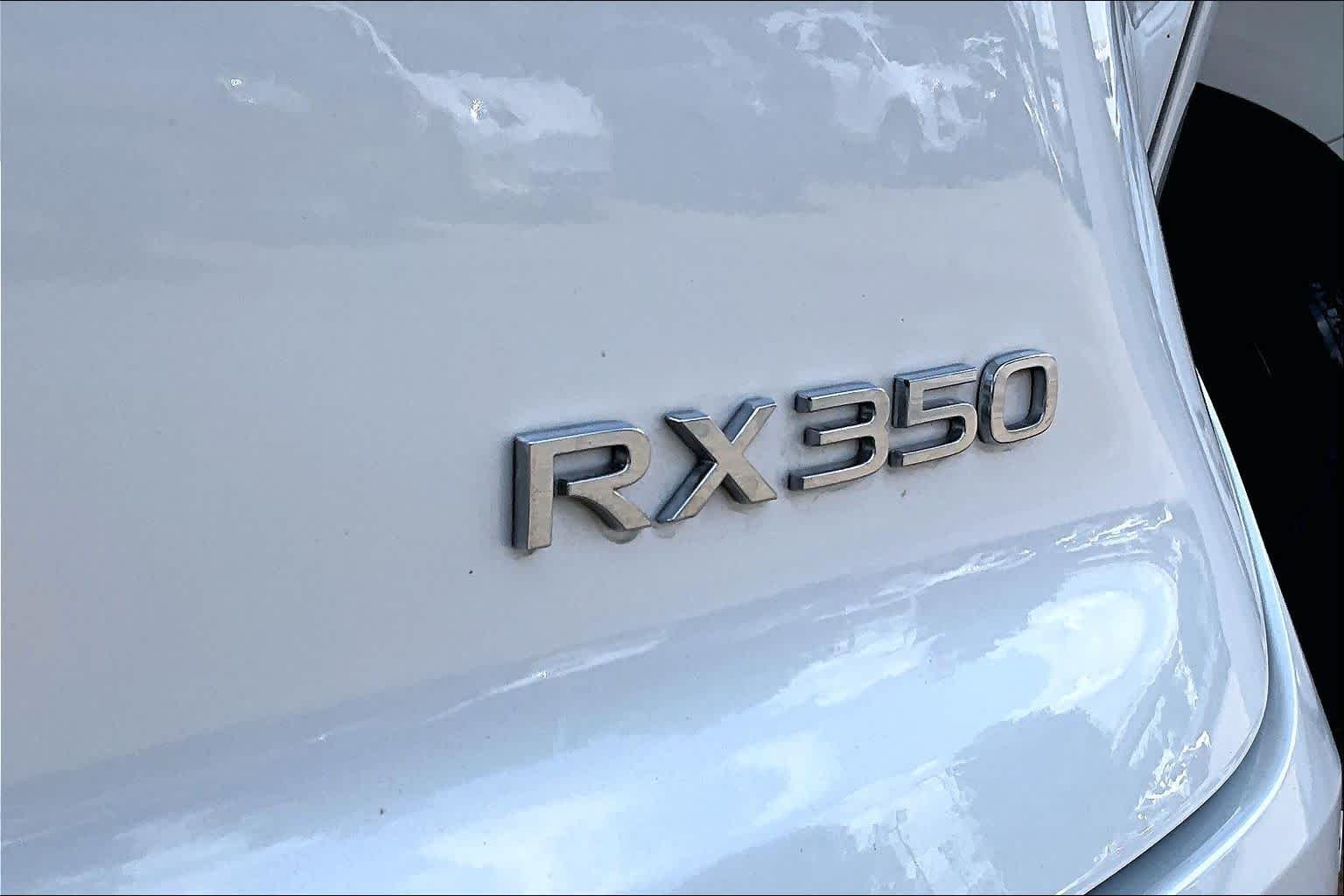 Used 2024 Eminent White Pearl Lexus  image 28