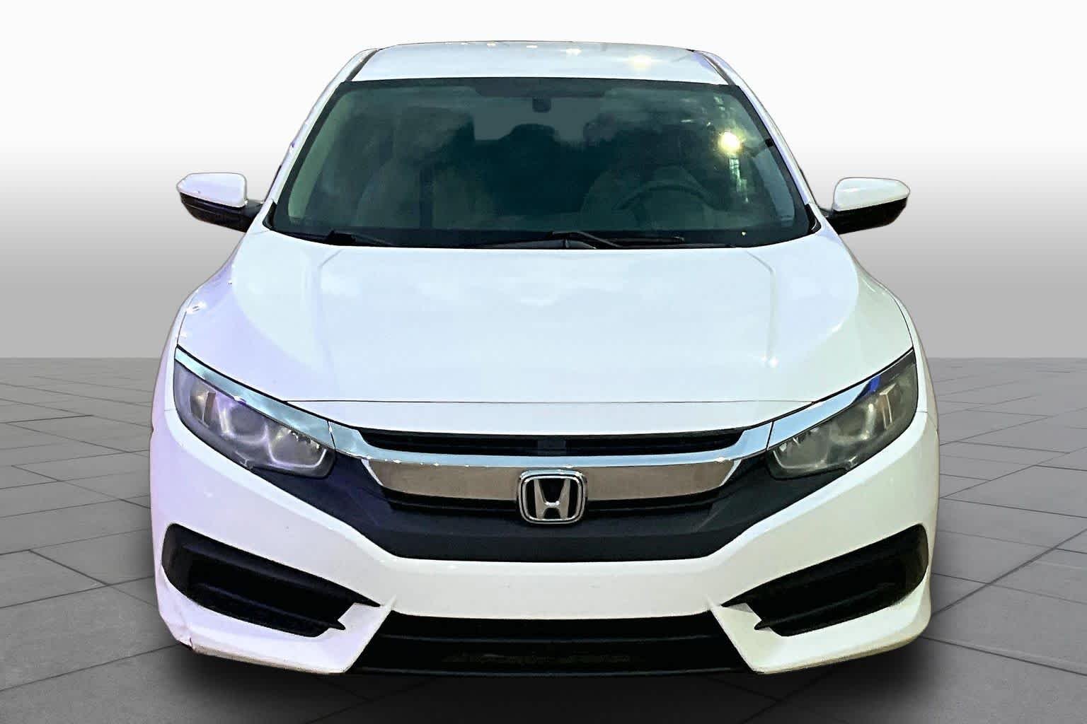 Used 2016 Taffeta White Honda LX image 4