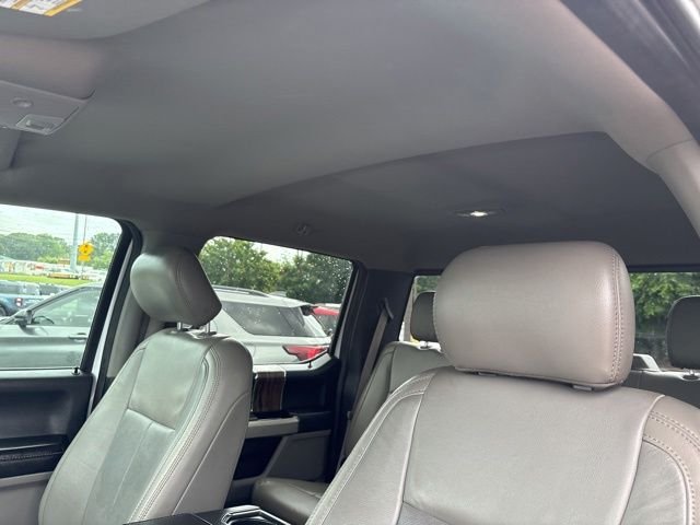 Certified Used 2020 Oxford White Ford Lariat image 29