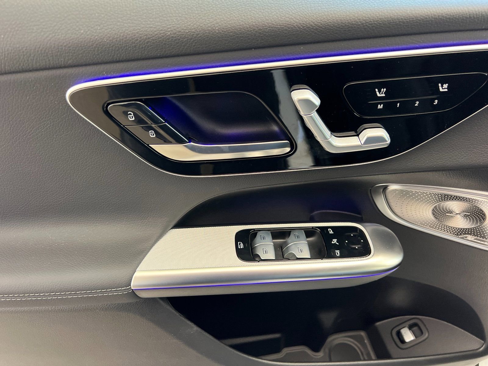 New 2026 Polar White Mercedes-Benz 300 image 14