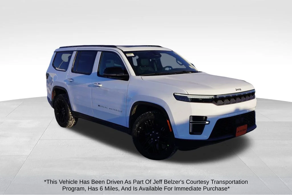 New 2026 Bright White Clear-Coat Exterior Paint Jeep Limited Reserve image 1