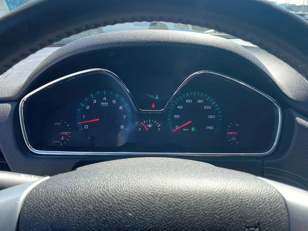 Used 2015 Siren Red Tintcoat Chevrolet LTZ image 17