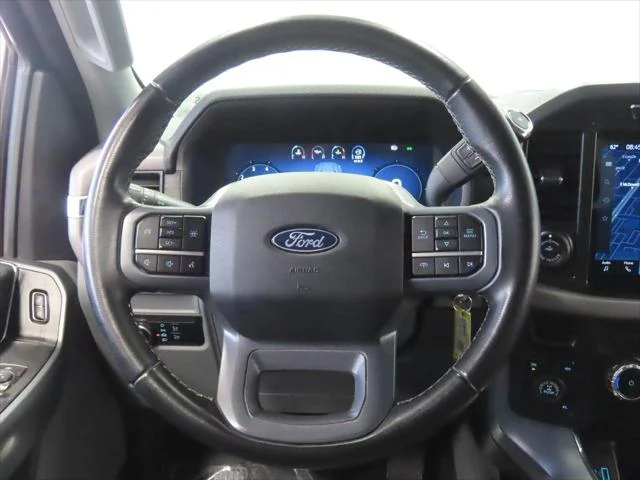 Used 2024  Ford XLT image 12