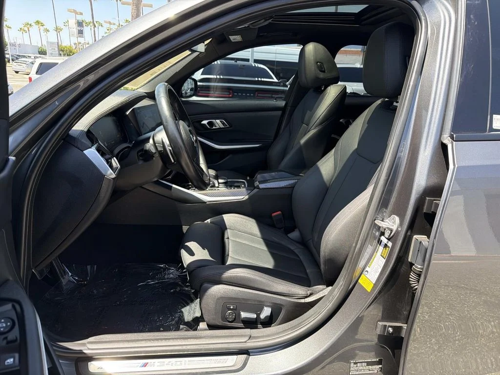 Used 2020 Mineral Grey Metallic BMW M340i image 18
