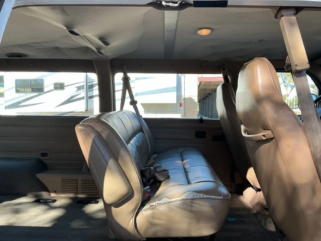 Used 2000 White Dodge Base image 18