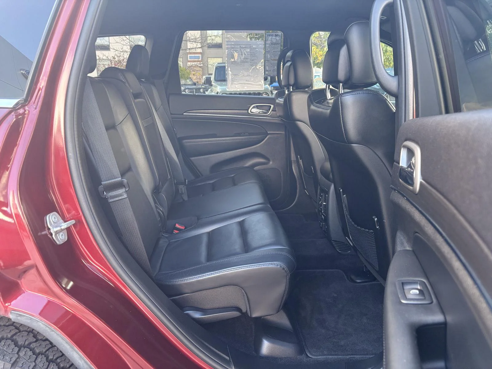 Used 2018 Velvet Red Pearlcoat Jeep Limited image 11