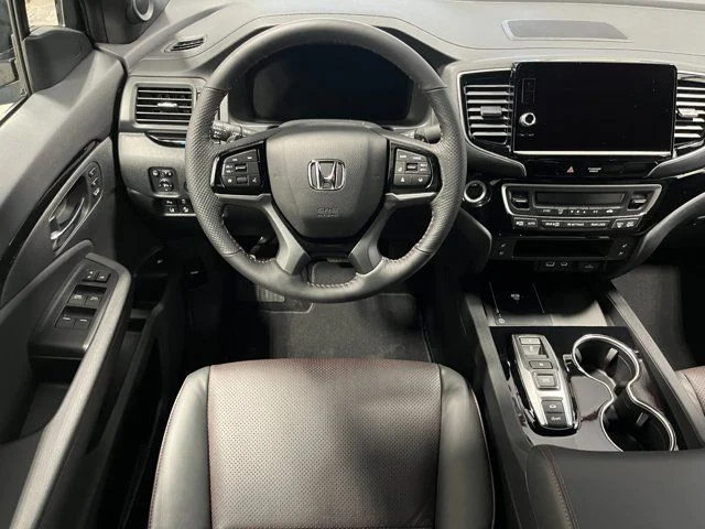 New 2026 Platinum White Pearl Honda Black Edition image 16