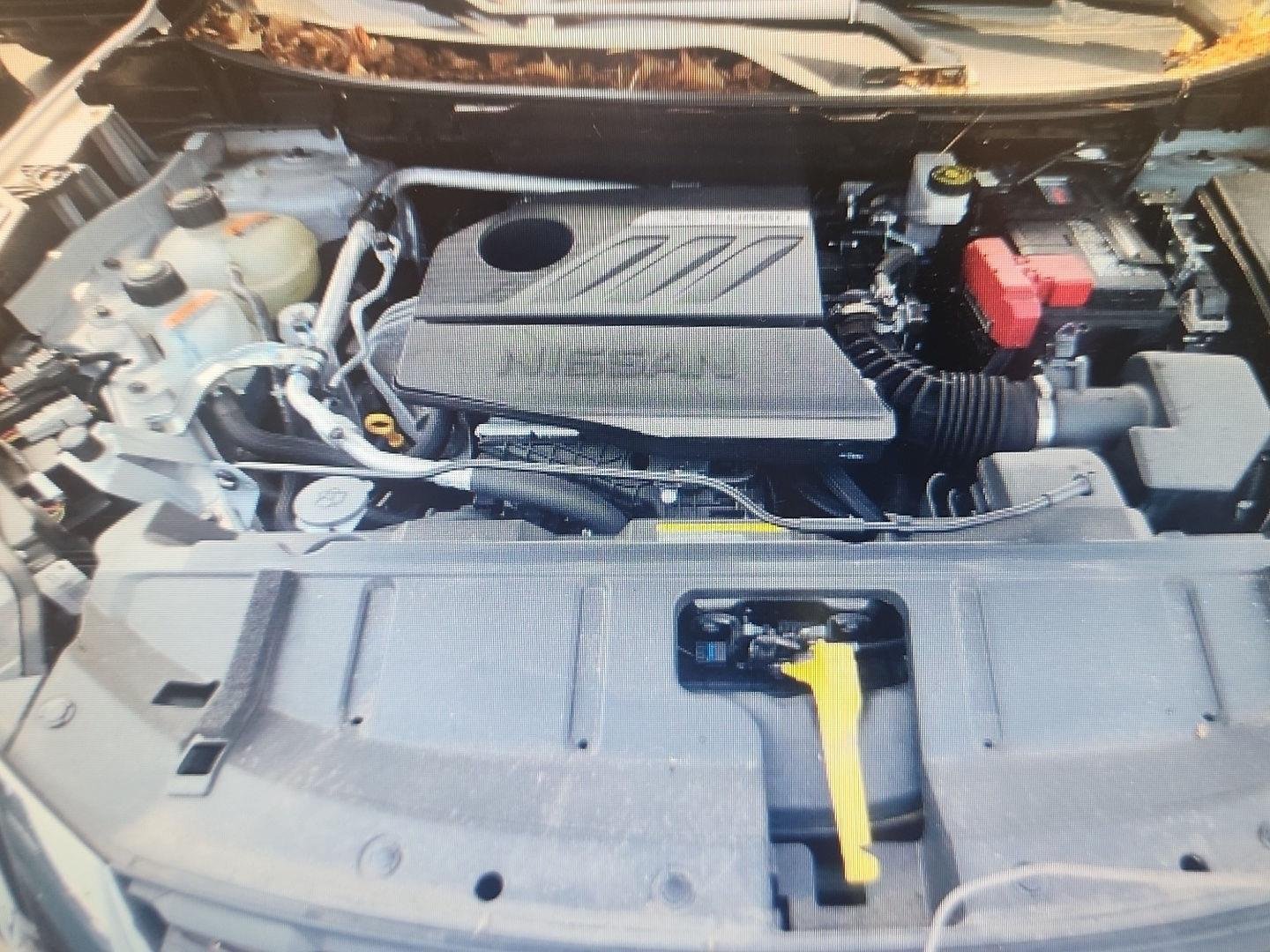 Used 2023  NISSAN SV image 5