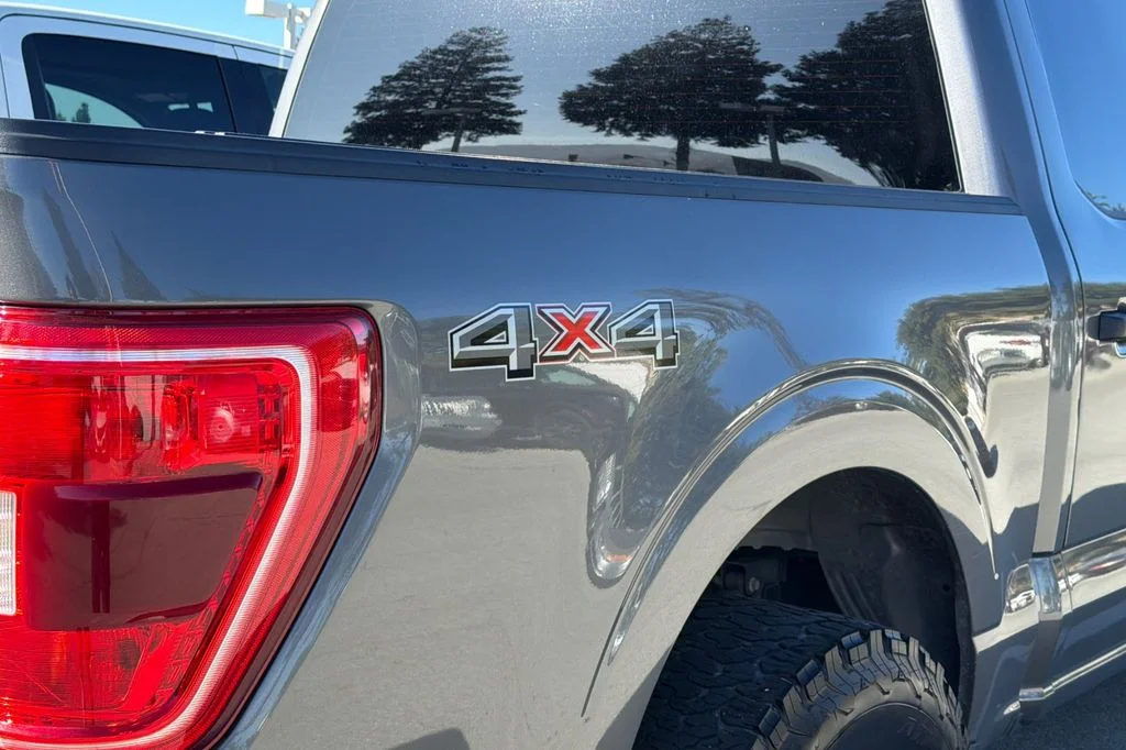 Used 2021 Carbonized Gray Metallic Ford XLT image 7