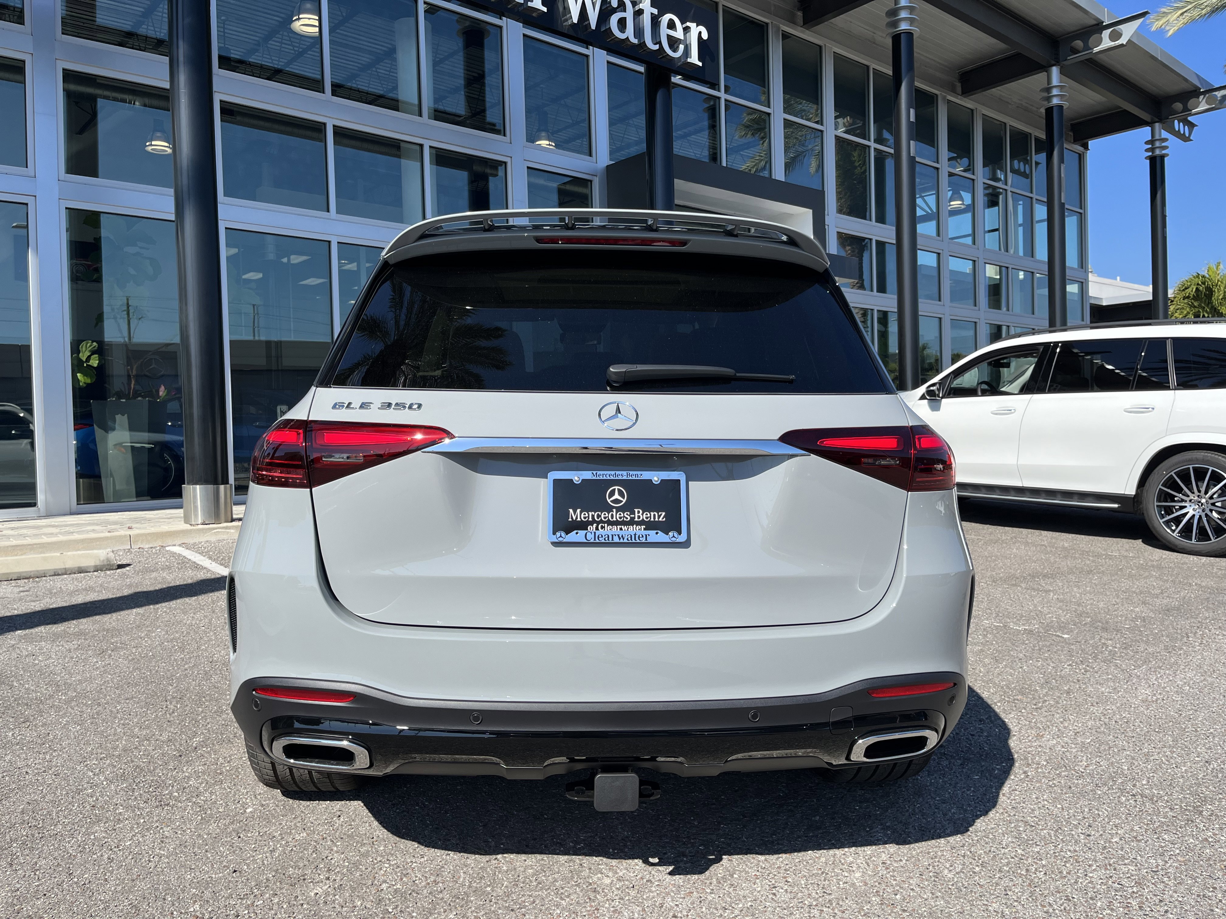 New 2026 MANUFAKTUR Alpine Grey Mercedes-Benz GLE 350 image 5