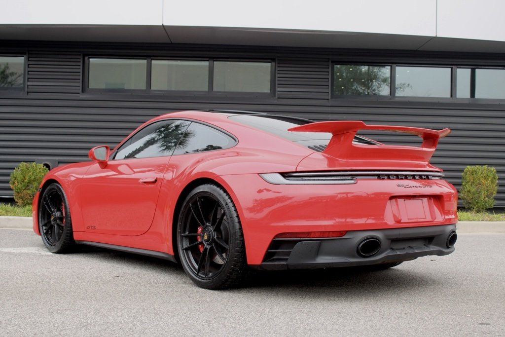 2024 Porsche 911 GTS photo 3