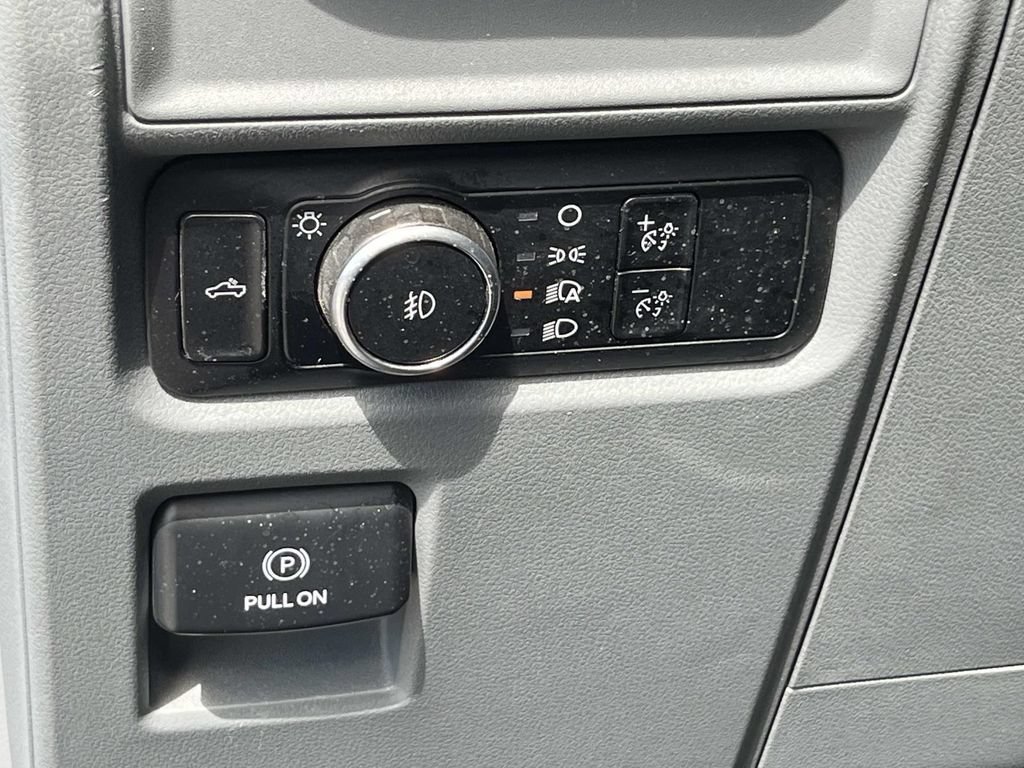 Used 2023 Blue Ford XLT image 23