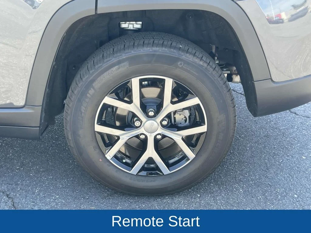 Certified Used 2025 Gray Jeep Limited image 13